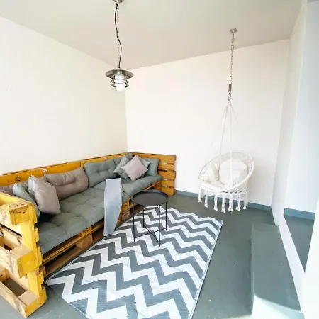 - Balcony Lejlighed *